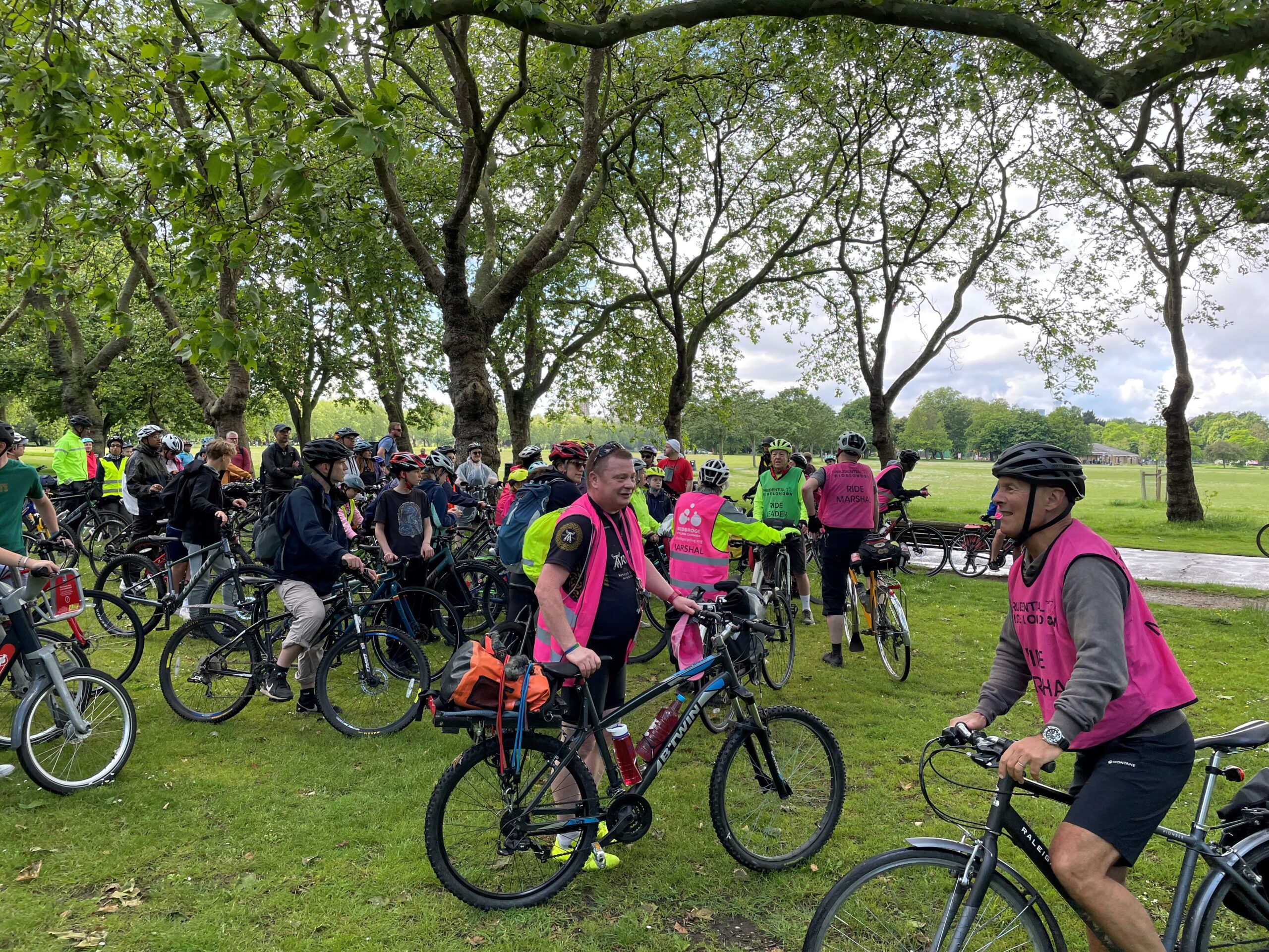 Cyclists in Victoria park